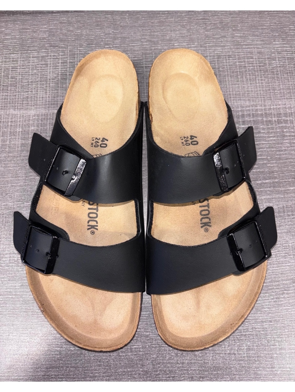 Women's Birkenstock Arizona Soft Footbed Sandals (Black) - US Size 9/EU Size 40